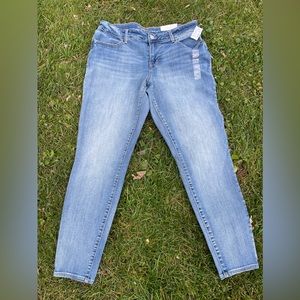 Maurices M jeans jeggings NWT